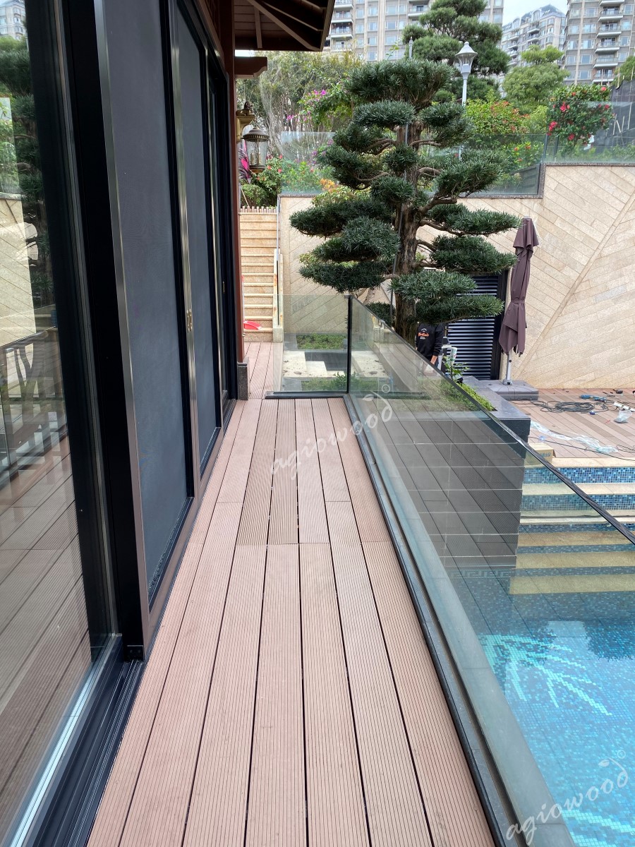 Balcony Decking