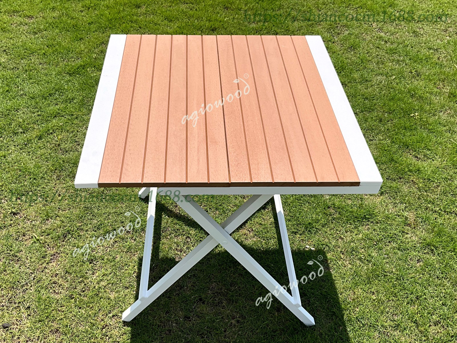 Outdoor Folding Table 3