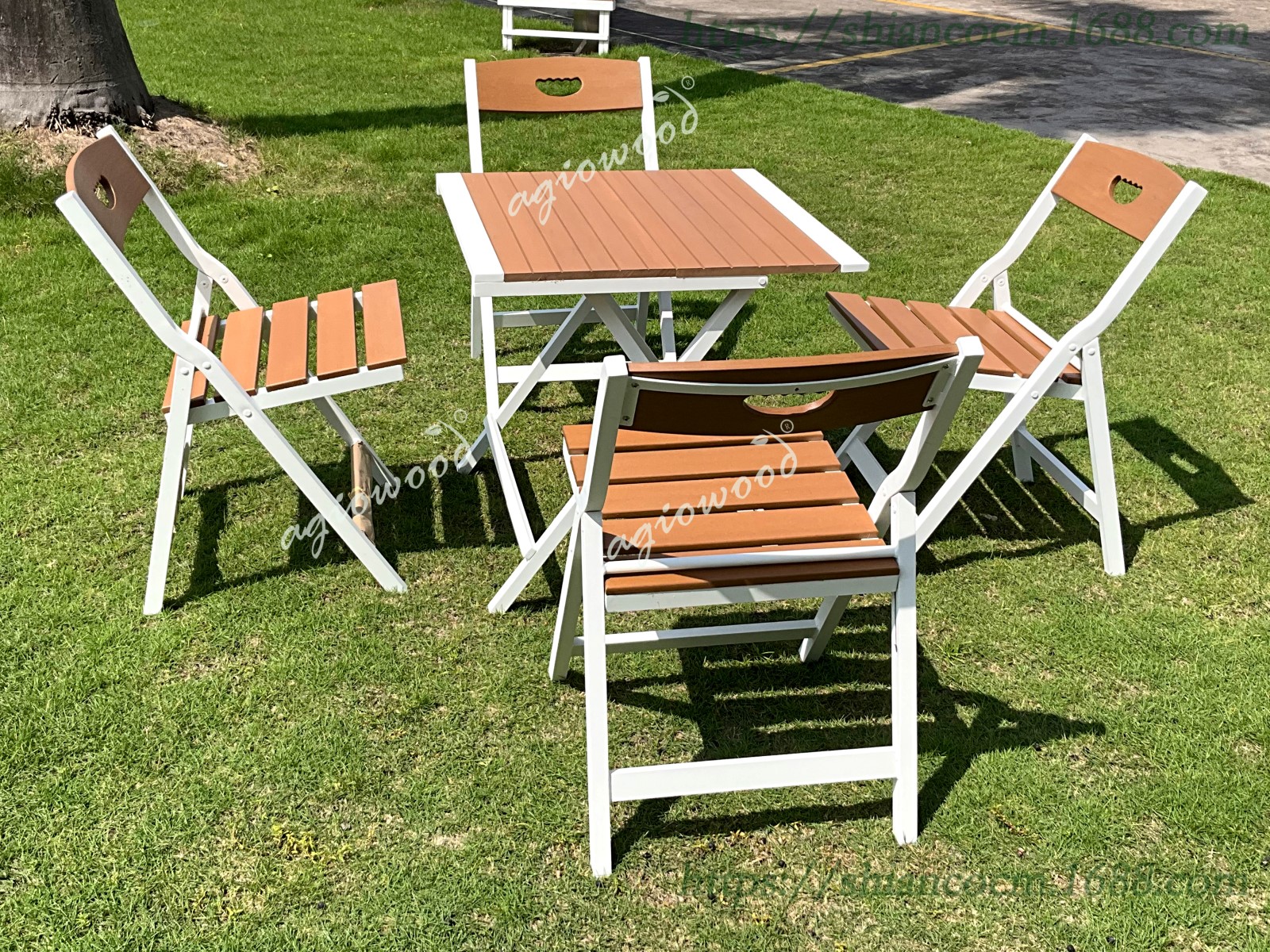 Outdoor Folding Table 10