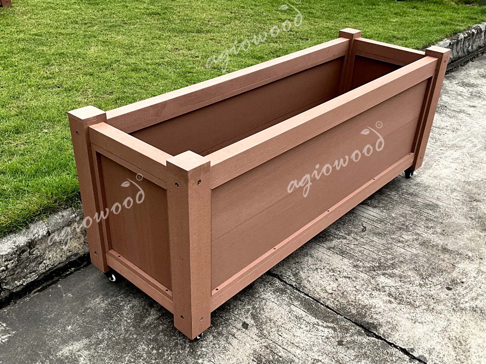 60-inch Movable Planter 9