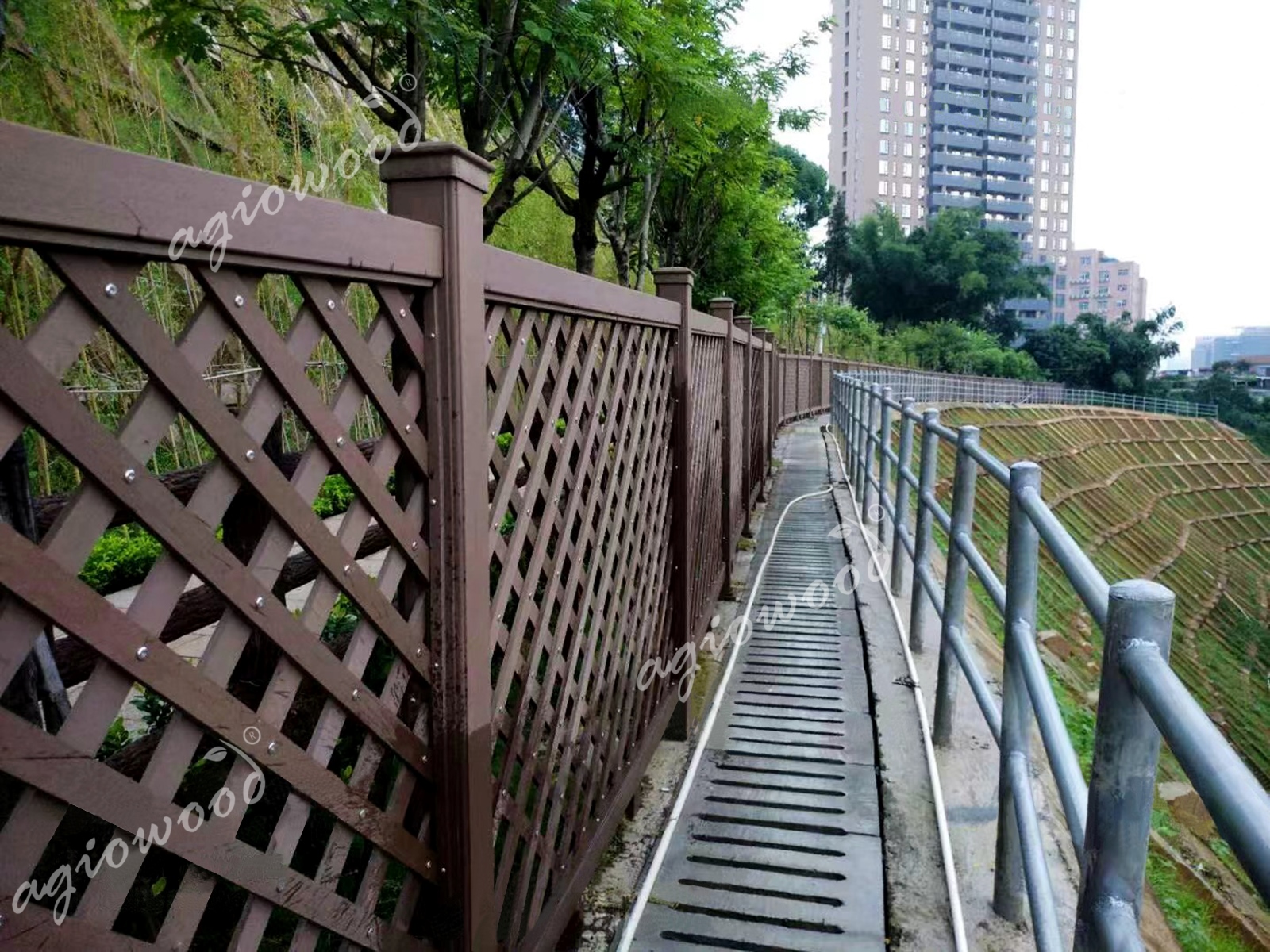 Long Boardwalk Fence